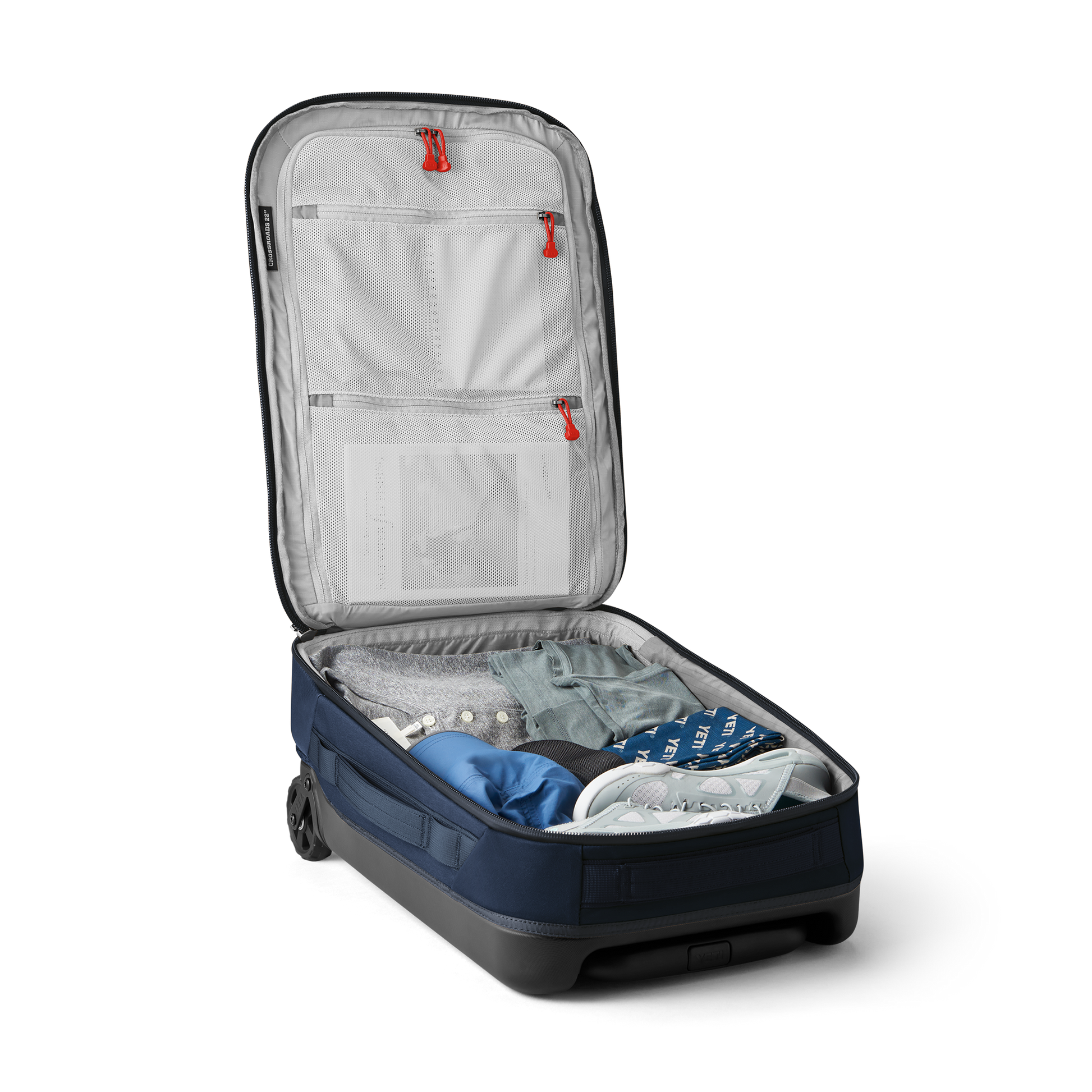 YETI Oracle Red Bull Racing Crossroads® 35L / 22" Luggage