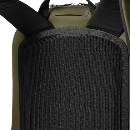 YETI CAYO™ 15L Olive