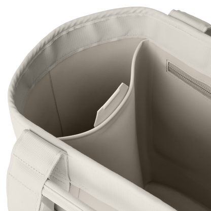 YETI Camino® 35 Carryall Cape Taupe